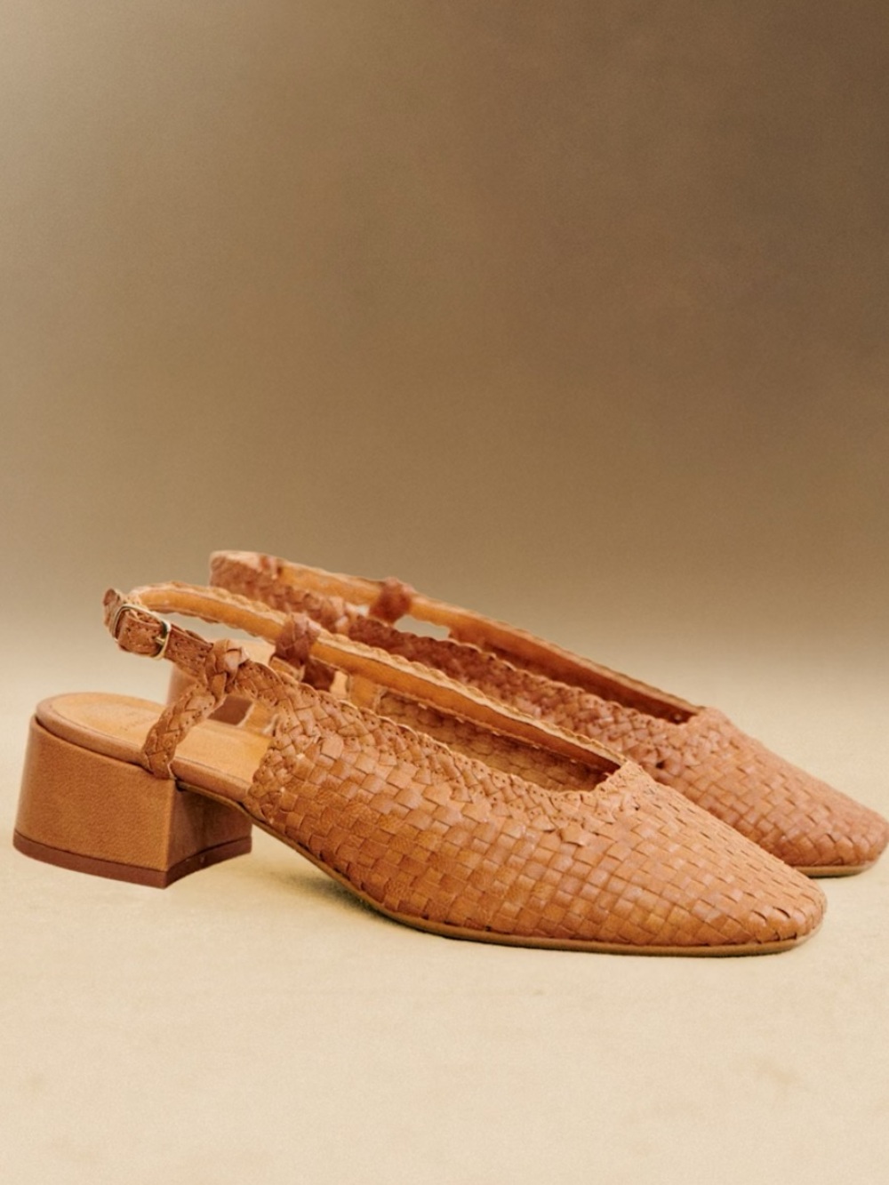 Sézane Noemie Heeled Pumps - Picture 1 of 8